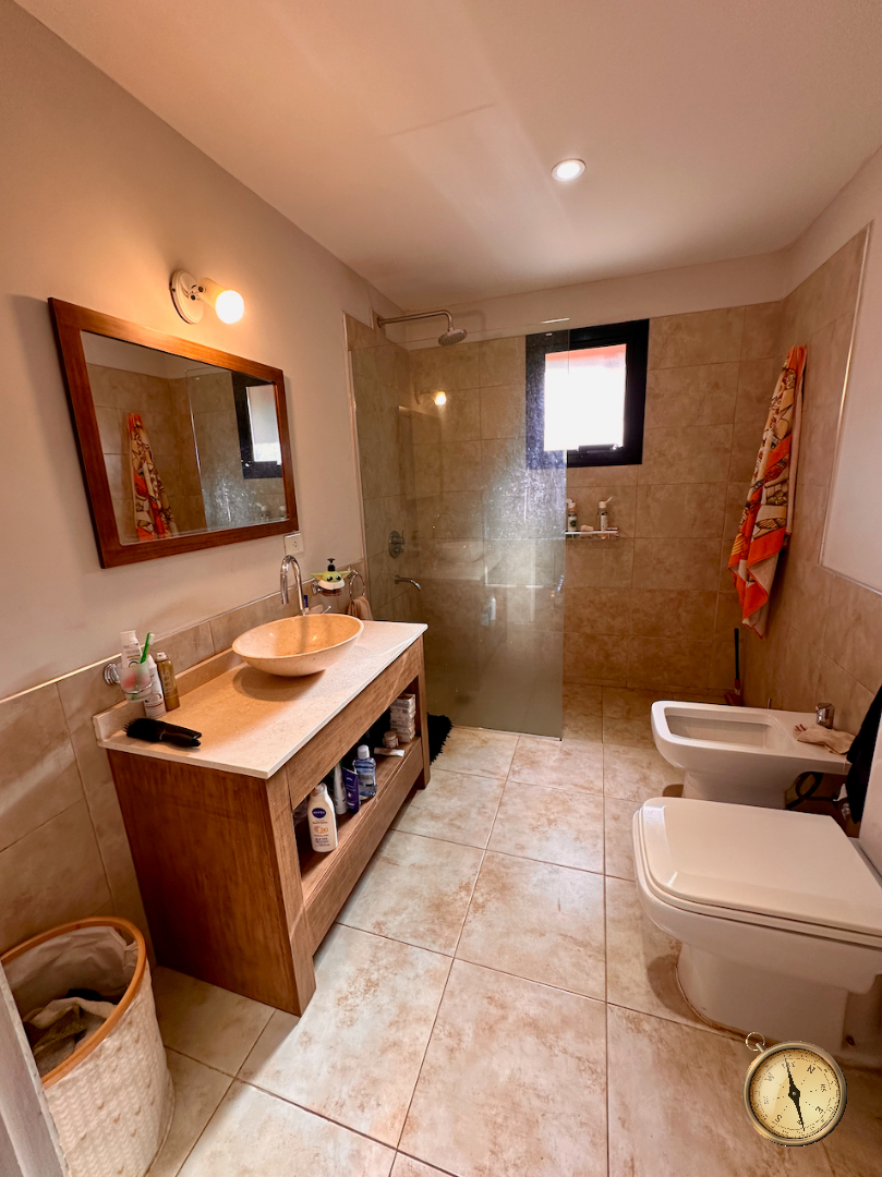 C245 - Muy linda casa de 90 m2 en lote de 2753 m2 - El Pegual 
