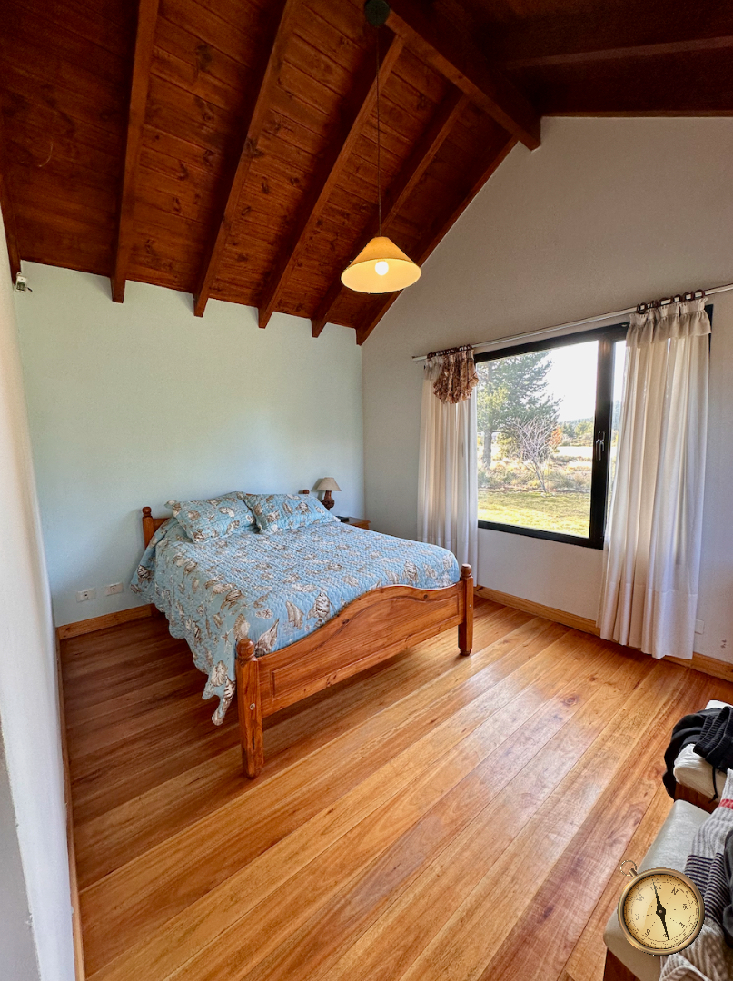 C245 - Muy linda casa de 90 m2 en lote de 2753 m2 - El Pegual 