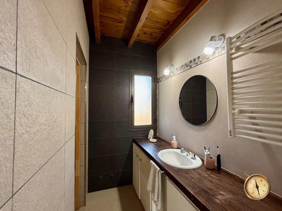 C260- Casa de dos dormitorios - 135 m2 en lote de 1513 m2  - Las Marias del Valle