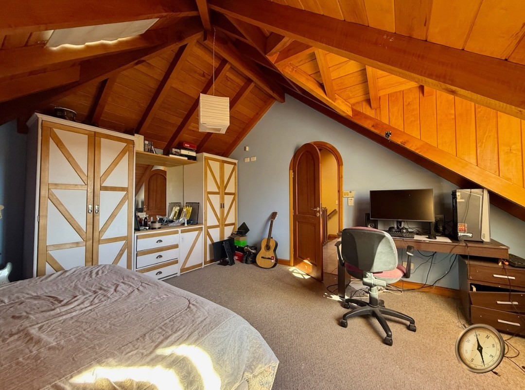 C259 - Casa de tres dormitorios - 230m2 en lote de 2163m2  - Faldeos del Chapelco 
