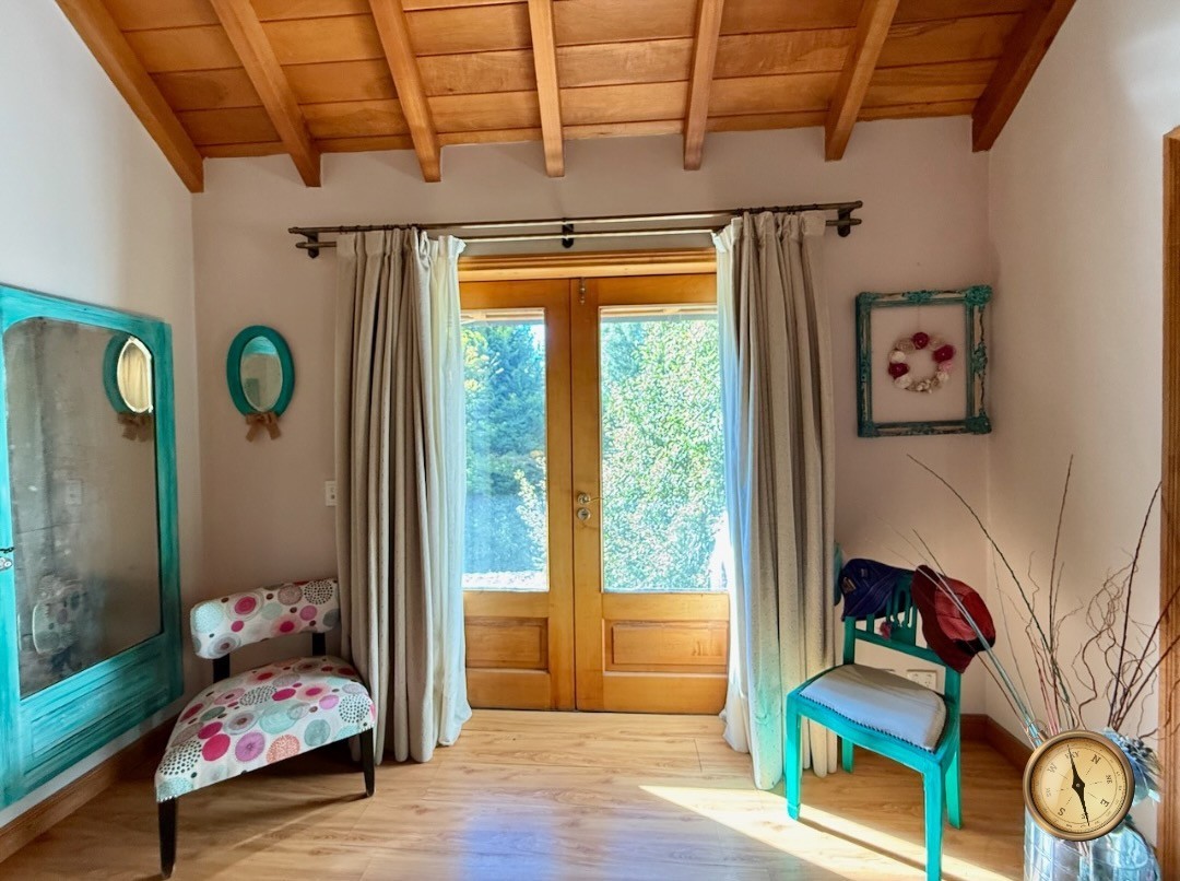 C259 - Casa de tres dormitorios - 230m2 en lote de 2163m2  - Faldeos del Chapelco 