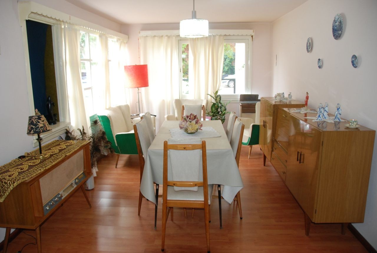 T127 Exclusivo lote centrico con casa -1200m2 - Rivadavia al 1100 