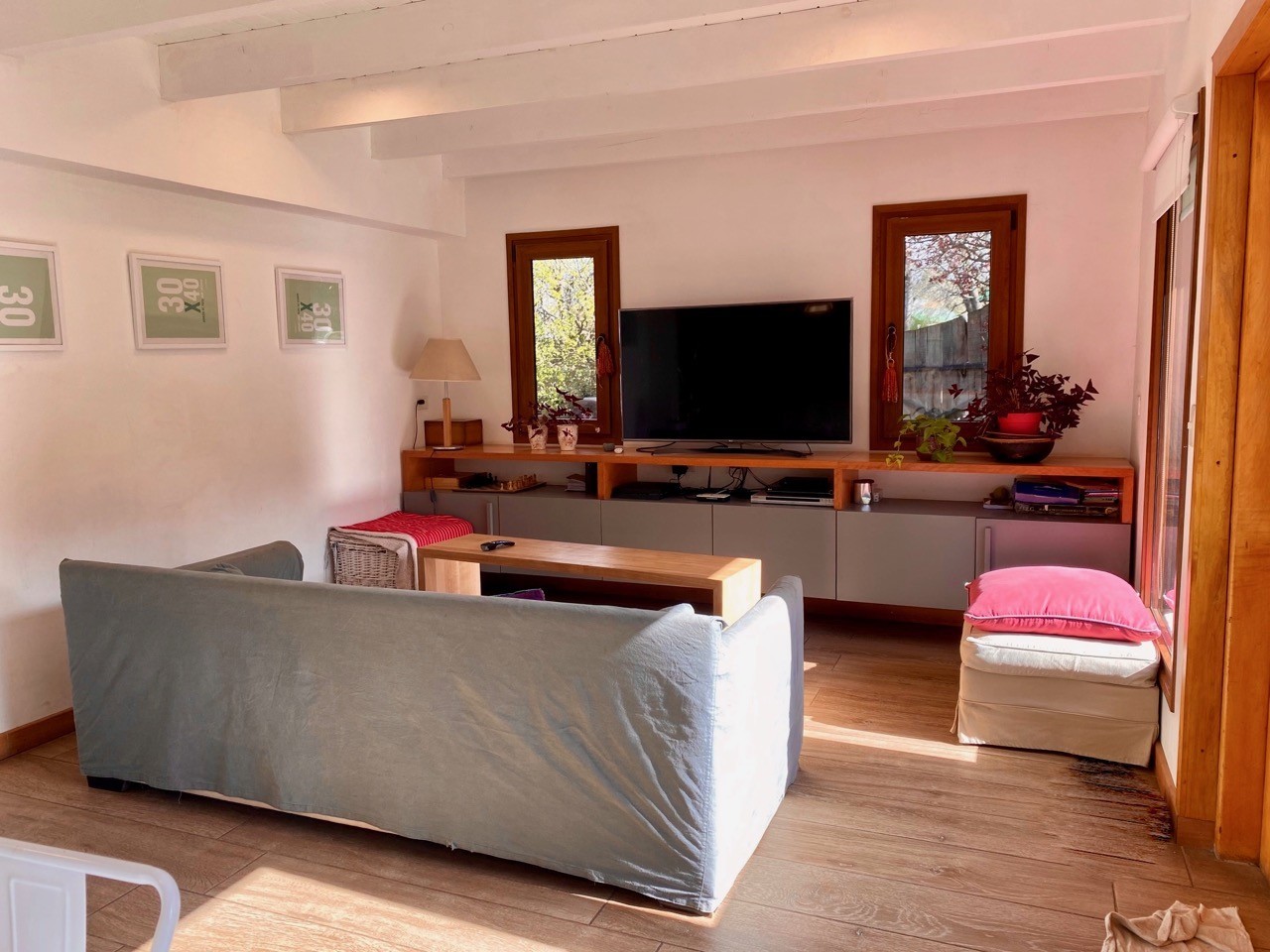 C166 - Casa de 4 dormitorios 260m2 en lote de 500m2 -  Alihuen Bajo 