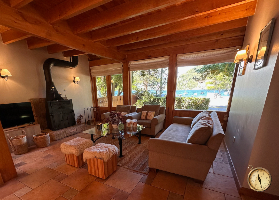 ET010 - Excelentes casas frente al Lago Lacar sobre lote 700m2 - Centro