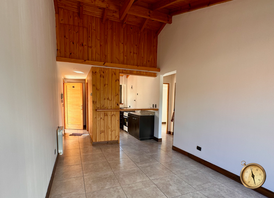 D102 - Departamento de 2 dormitorios - 55 m2 - Curruhuinca al 600 - Centro