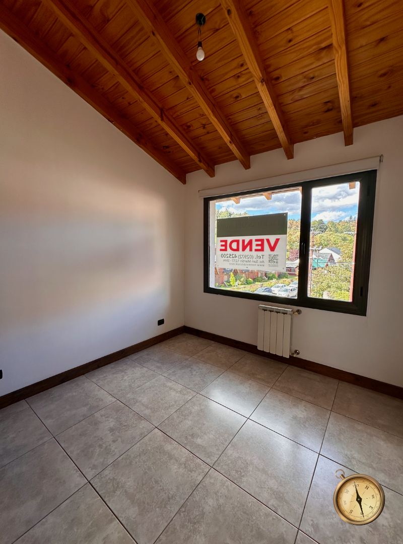 D102 - Departamento de 2 dormitorios - 55 m2 - Curruhuinca al 600 - Centro