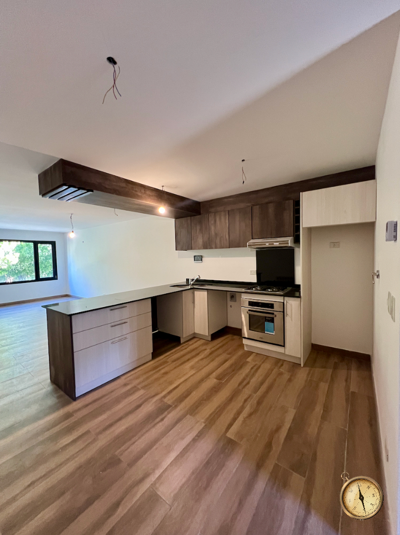 D206 - Departamento de 2 dormitorios  a estrenar  92 m2 - Av San Martin y Rodhe Centro