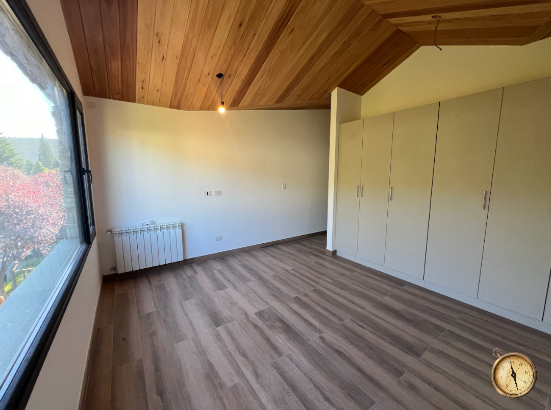 D206 - Departamento de 2 dormitorios  a estrenar  92 m2 - Av San Martin y Rodhe Centro