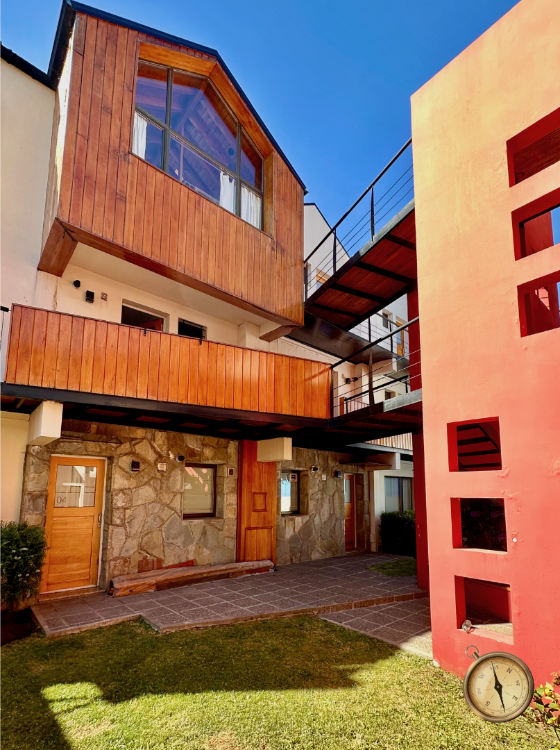 D245 - Departamento  Monoambiente - 30 m2  -Pto Moreno al 900 -Centro