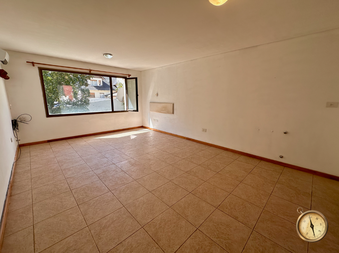 D245 - Departamento  Monoambiente - 30 m2  -Pto Moreno al 900 -Centro