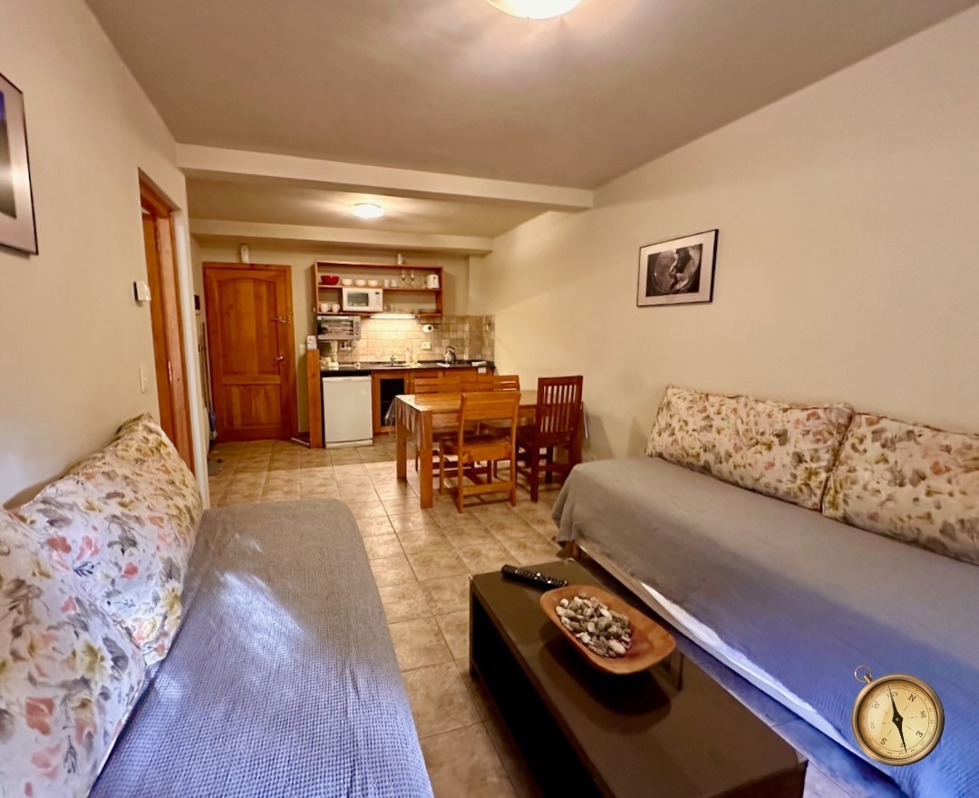 D254 - Departamento de un dormitorio con cochera -  Edificio con pileta-  Las Golondrinas -  M Moreno al 1100 -  Centro
