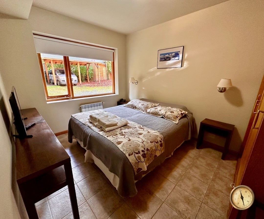 D254 - Departamento de un dormitorio con cochera -  Edificio con pileta-  Las Golondrinas -  M Moreno al 1100 -  Centro