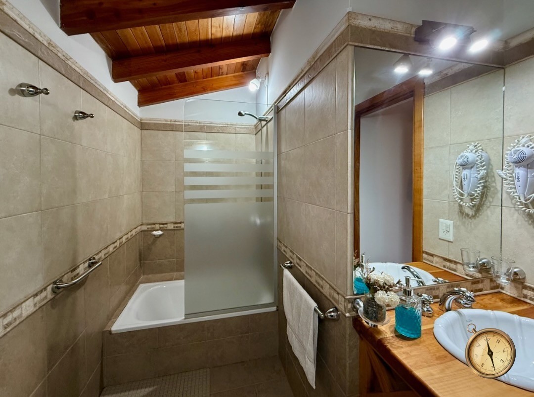 D257 - Excelente departamento de 1 dormitorio 44 m2 - Edificio con pileta - Gral Roca al 200 - Centro