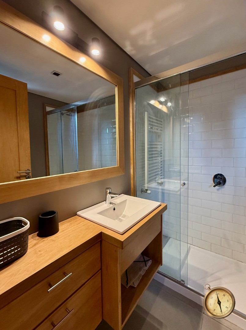 D262 - Departamento de 1 dormitorio de 47m2 con balcon - Villegas al 600 - Centro