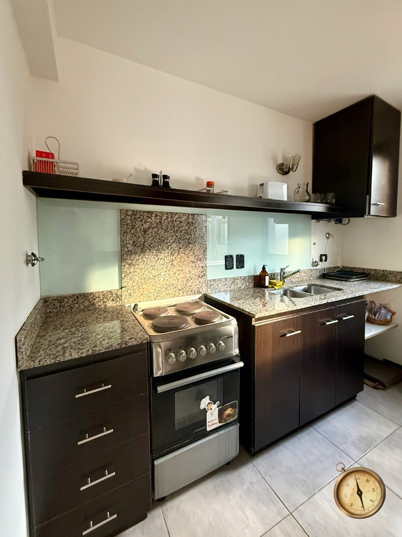 D264 - Departamento de 1 dormitorio en planta baja - Curruhuinca al 700 - Centro