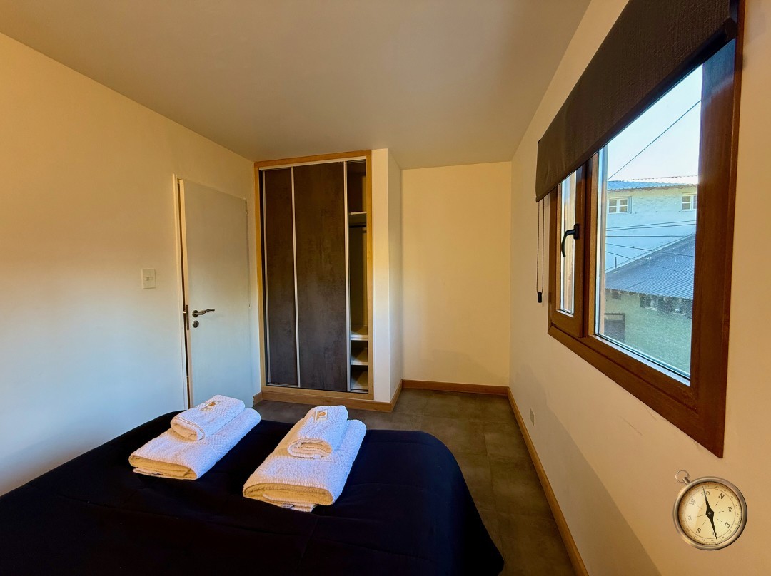 D265 - Departamento de 2 dormitorios tipo duplex 56m2 - Centro