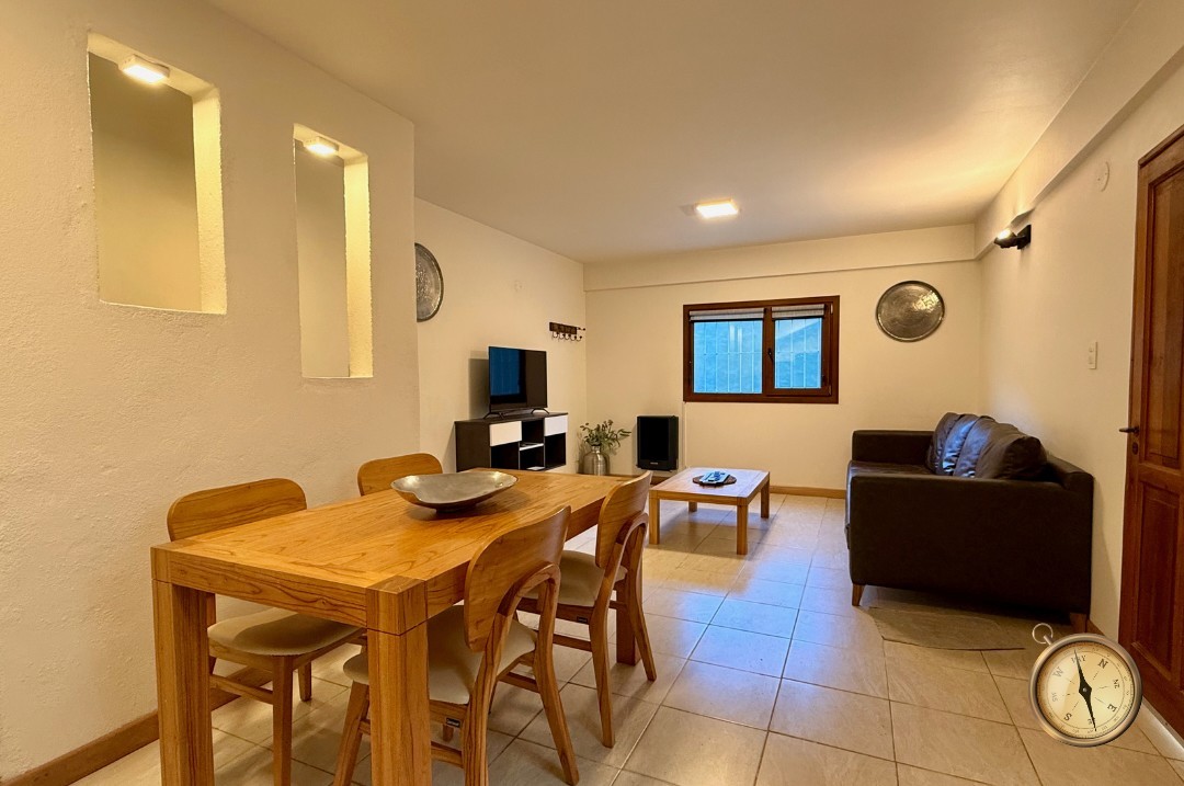 D265 - Departamento de 2 dormitorios tipo duplex 56m2 - Centro