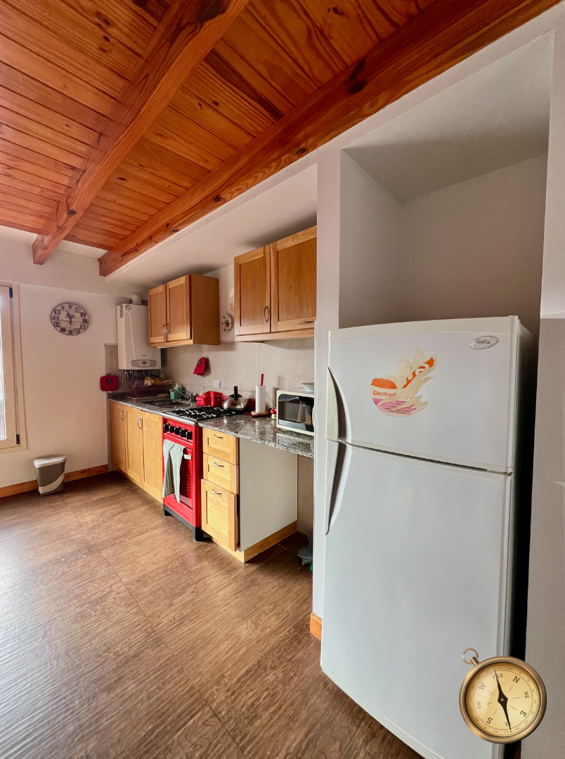 D239 -  Excelente departamento de 1 dormitorio  65m2 en Av. San Martin al 300 - Centro 