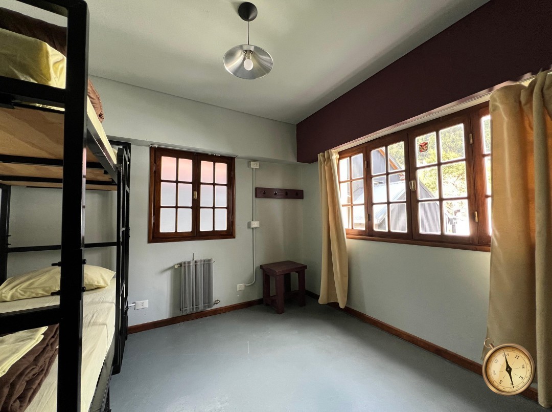 ET011 - Hostel Boutique - 400 m2 en lote de 540 m2 - Av Koessler 1500 - Centro