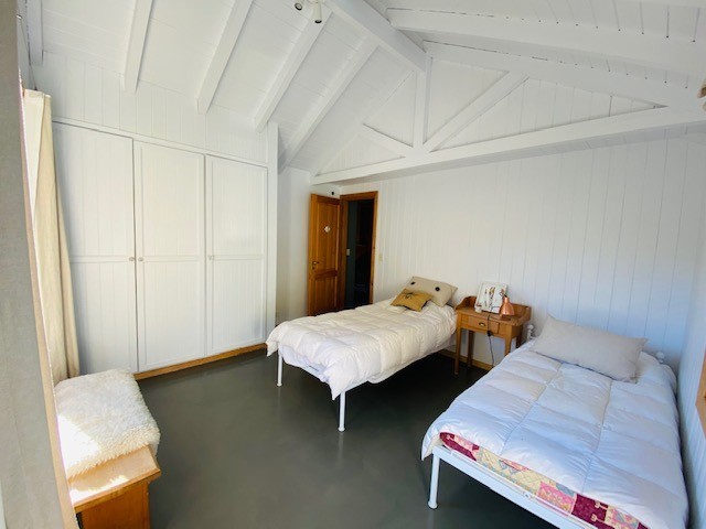 C182- Excelente casa de 3 dormitorios  230 m2 en lote de 741 m2 - Altos del Sol