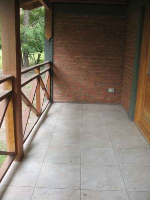 AL144 - Excelente casa de 3 dormitorios con jardín propio