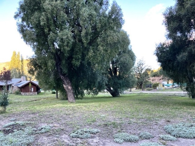 T158- Muy lindo lote plano en  Peñon de Lolog- 