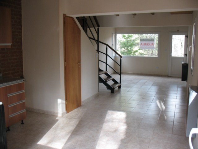 AL112 - Duplex de dos dormitorios Perito Moreno al 1800