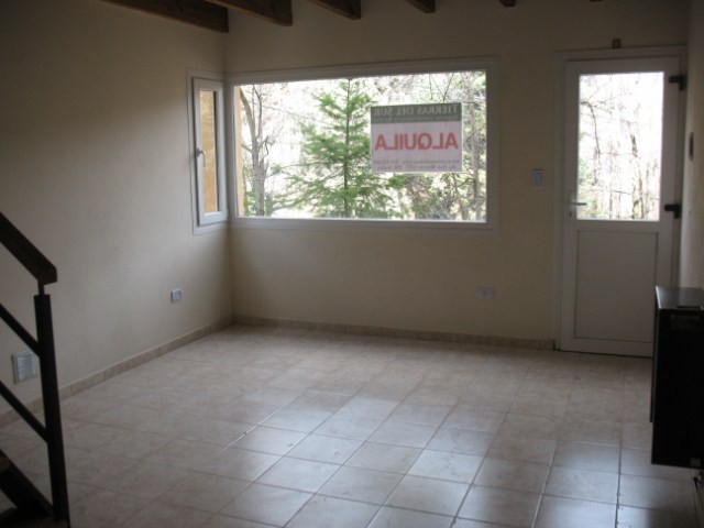 AL112 - Duplex de dos dormitorios Perito Moreno al 1800