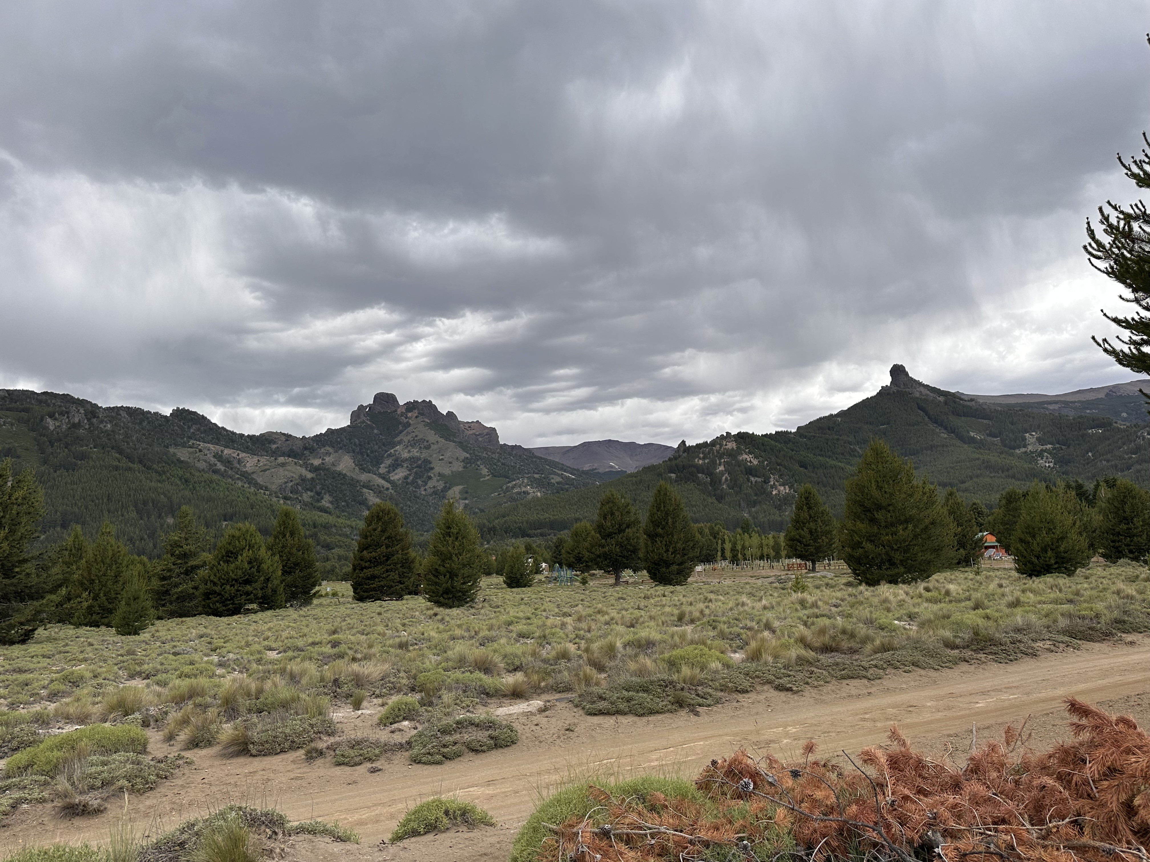 LM094 - 3 Lotes contiguos en Meliquina Mza G2 3000 m2 