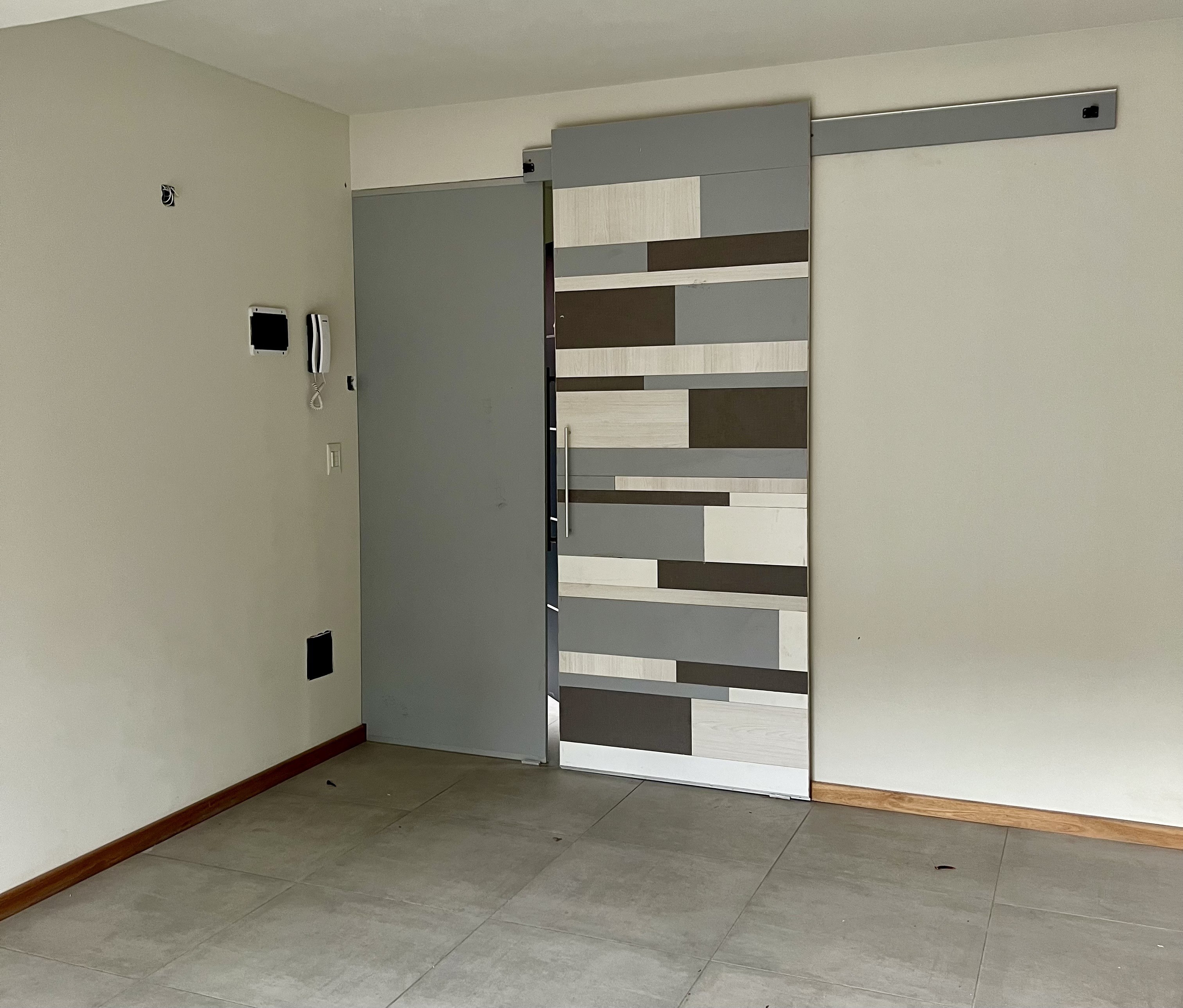 D209 - Monoambiente a estrenar de 1 dormitorio 48  m2 y 15 m2 de terraza  - Bajada de los Andes - Zona Centro