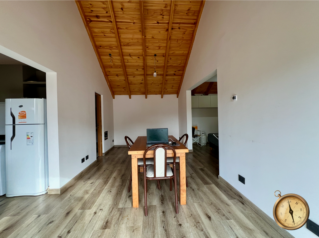 D242 - Departamento 1 dormitorio 48 m2  - 3 de Caballeria al 400 -Centro
