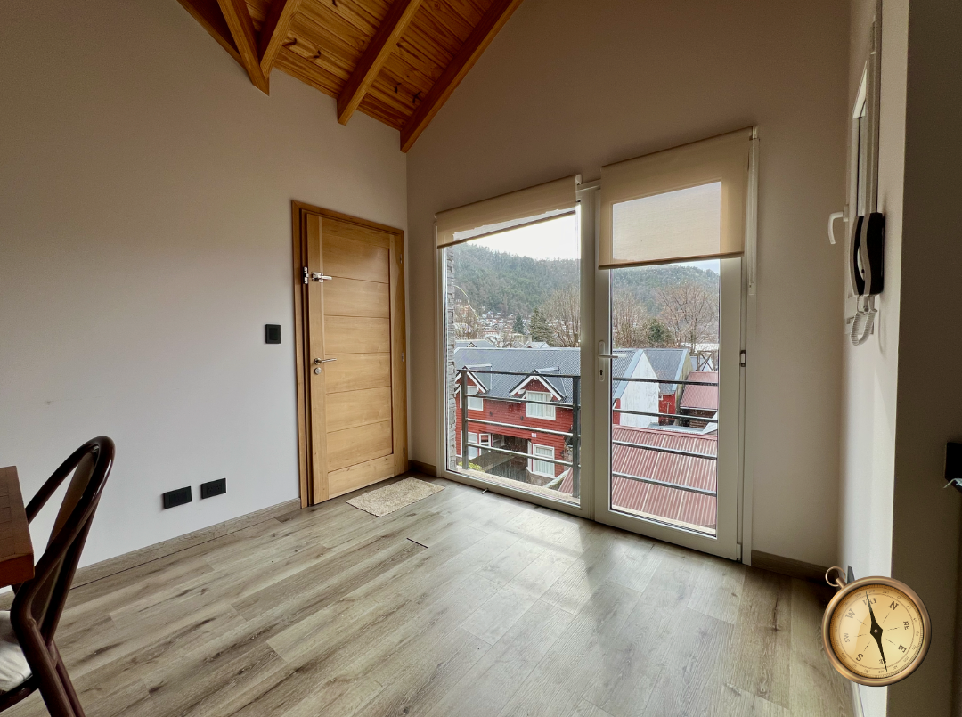 D242 - Departamento 1 dormitorio 48 m2  - 3 de Caballeria al 400 -Centro