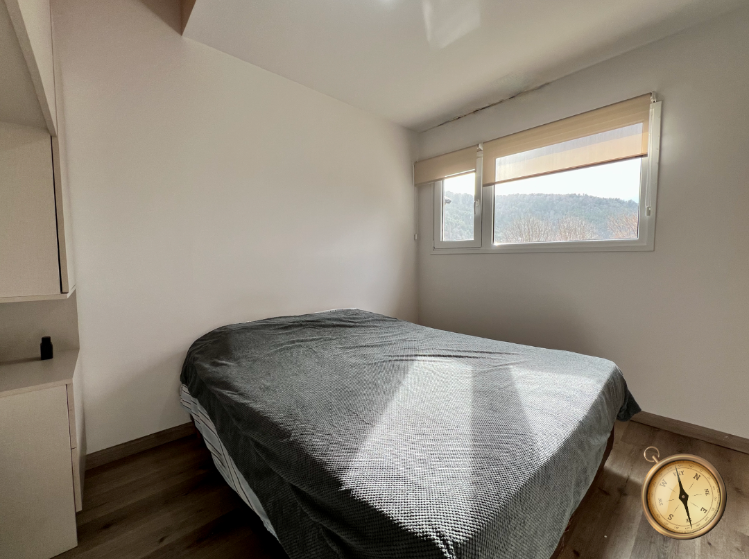 D242 - Departamento 1 dormitorio 48 m2  - 3 de Caballeria al 400 -Centro