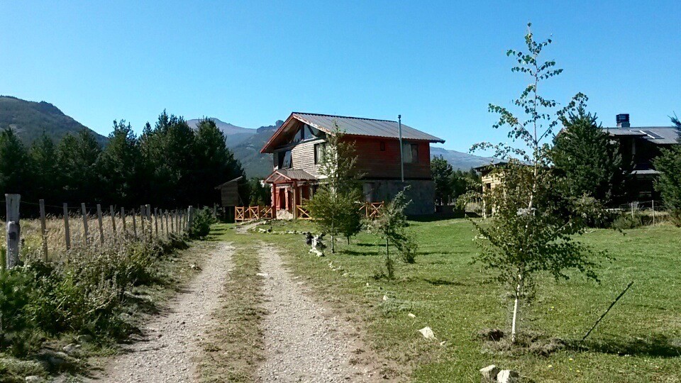 LM010 - Mza E Excelentes cabañas en Lago Meliquina a 1 cuadra del lago. Oportunidad.