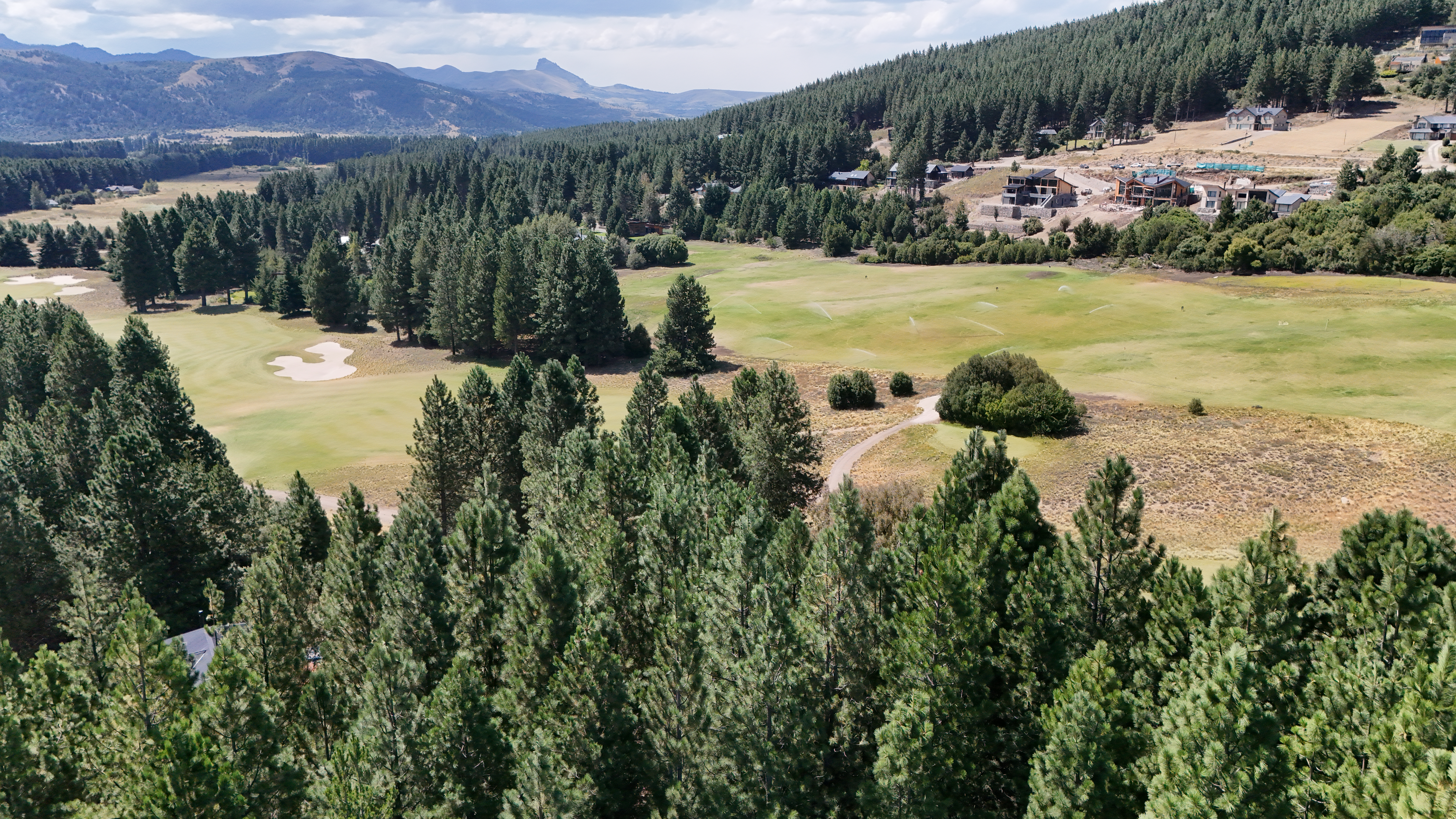 T221 - Excelentes lotes en Chapelco Golf - Mza C