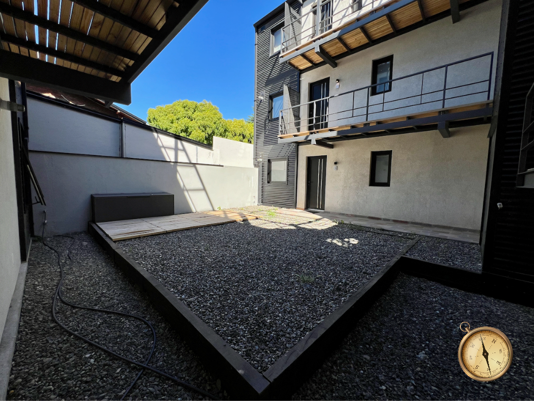 D262 - Departamento de 1 dormitorio de 47m2 con balcon - Villegas al 600 - Centro