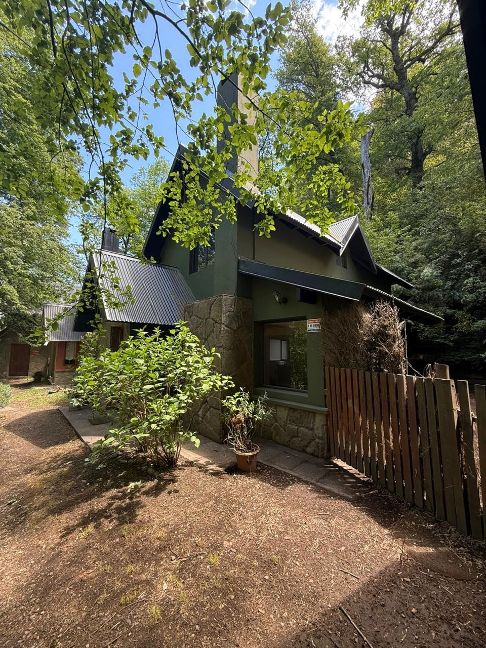 AL179 - Cabaña de dos dormitorios en Los Helechos - Altos del Sol