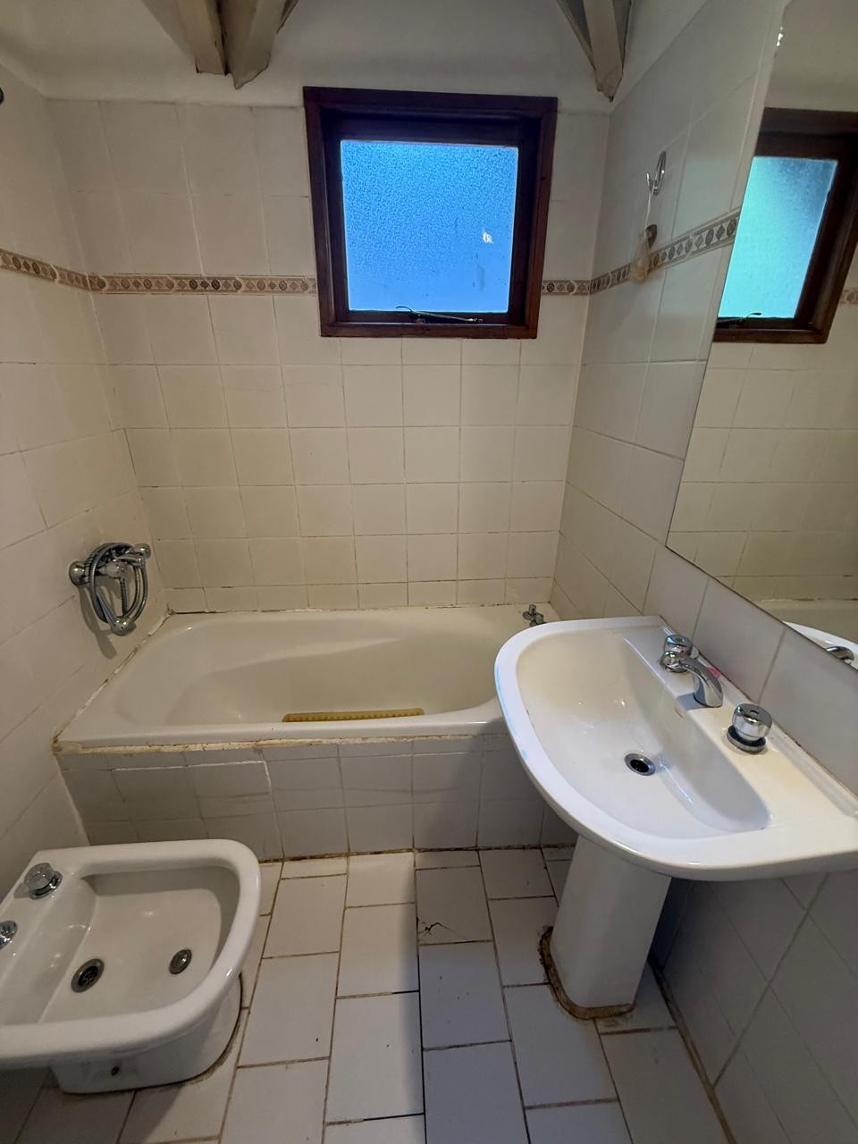 AL179 - Cabaña de dos dormitorios en Los Helechos - Altos del Sol