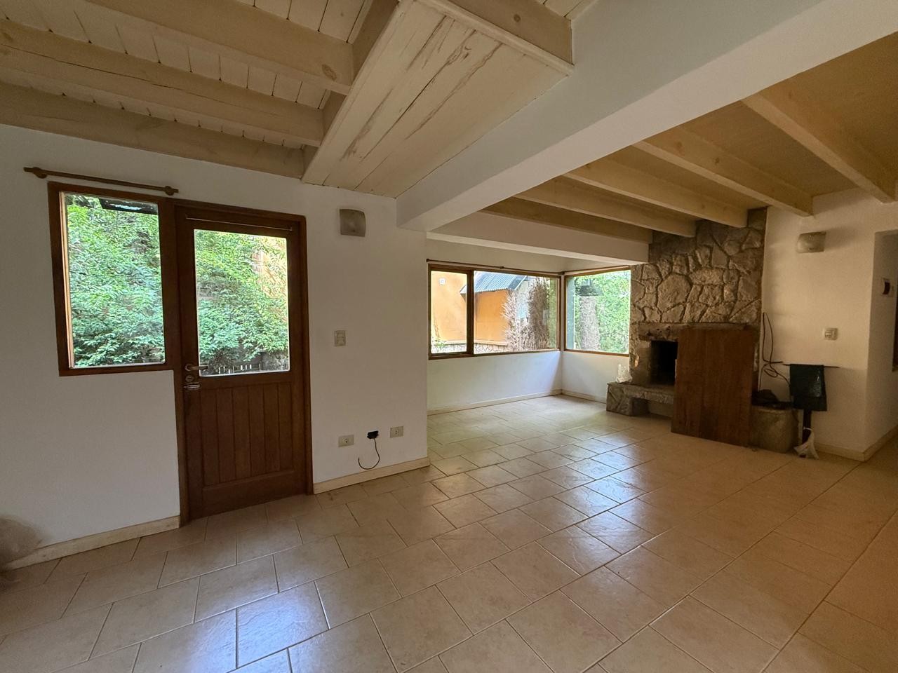 AL179 - Cabaña de dos dormitorios en Los Helechos - Altos del Sol